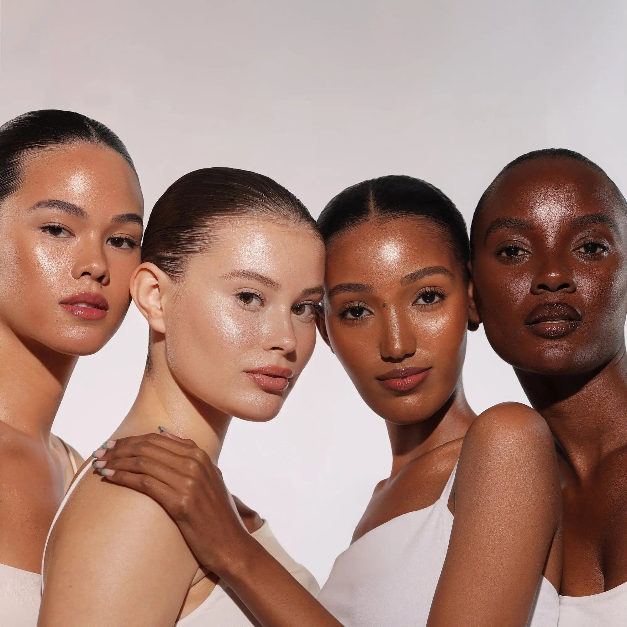 LONGWEAR FULL-COVERAGE FOUNDATION
