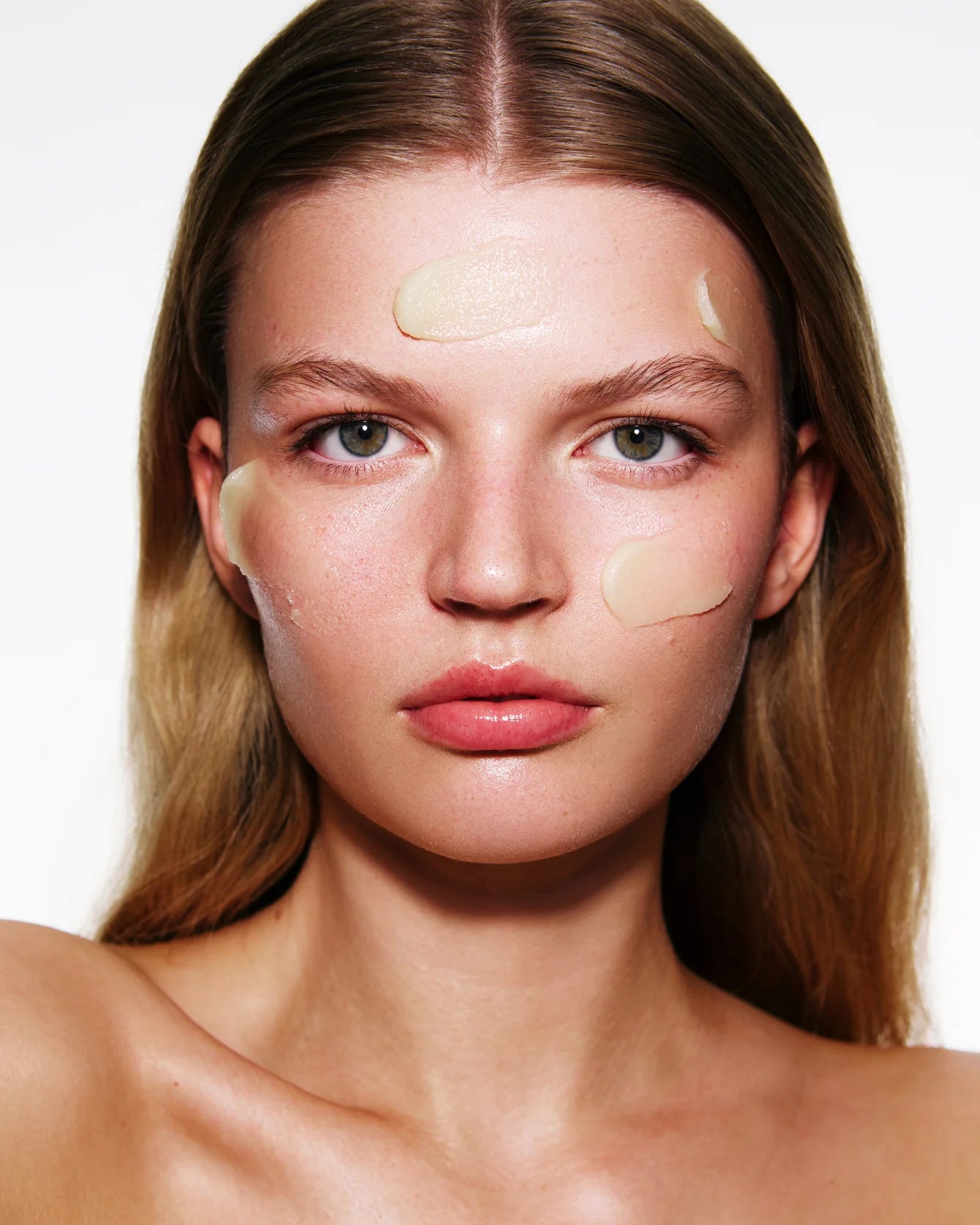 TEINT ADAPTIF FOUNDATION NOW IN SPF 30 mobile