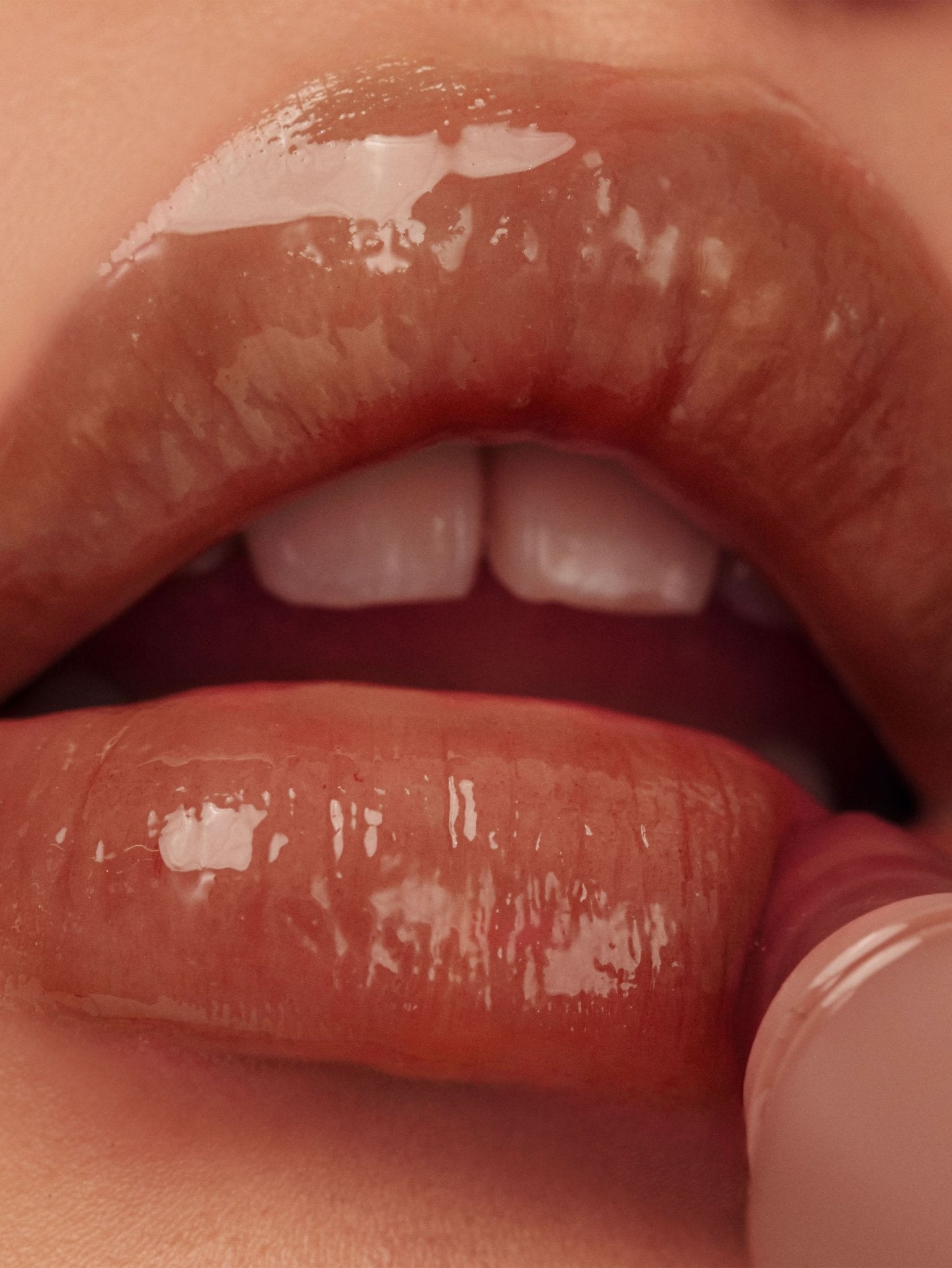 Dripping Lip Gloss - Moska Cosmetics